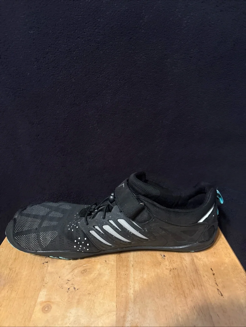 Men's Black Lightweight water, shoes with Secure Strap